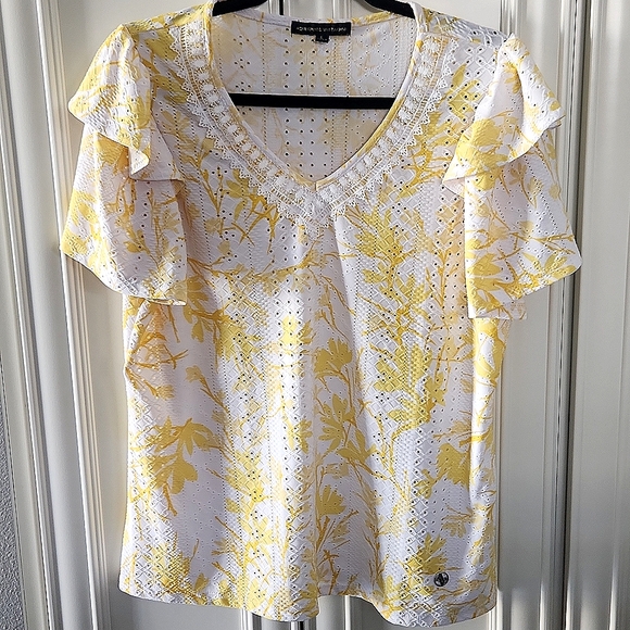 ADRIENNE VITALTADINI | Floral Eyelet Flutter Sleeve Blouse - Picture 1 of 8